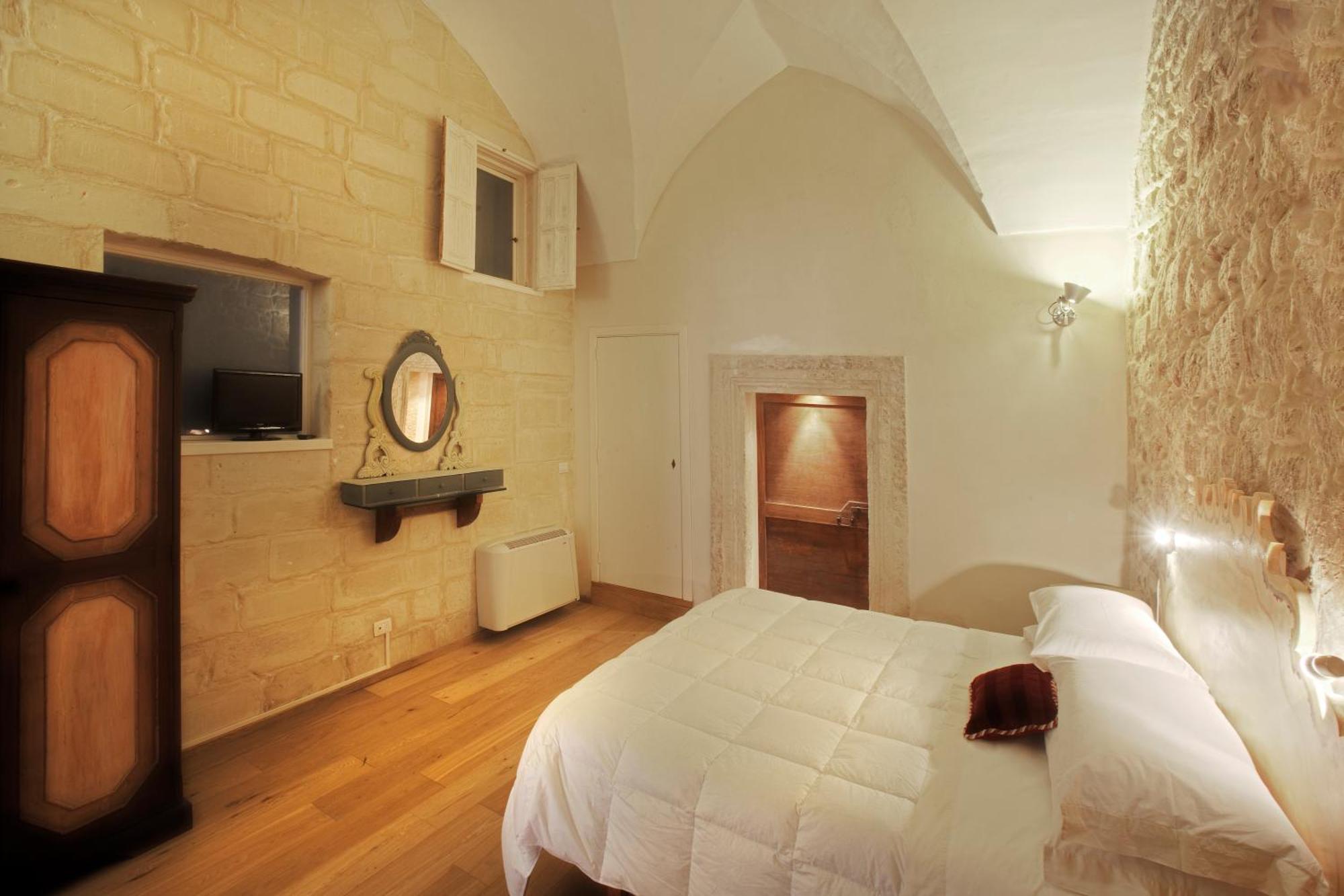 B&B Palazzo Gorgoni Λέτσε Εξωτερικό φωτογραφία