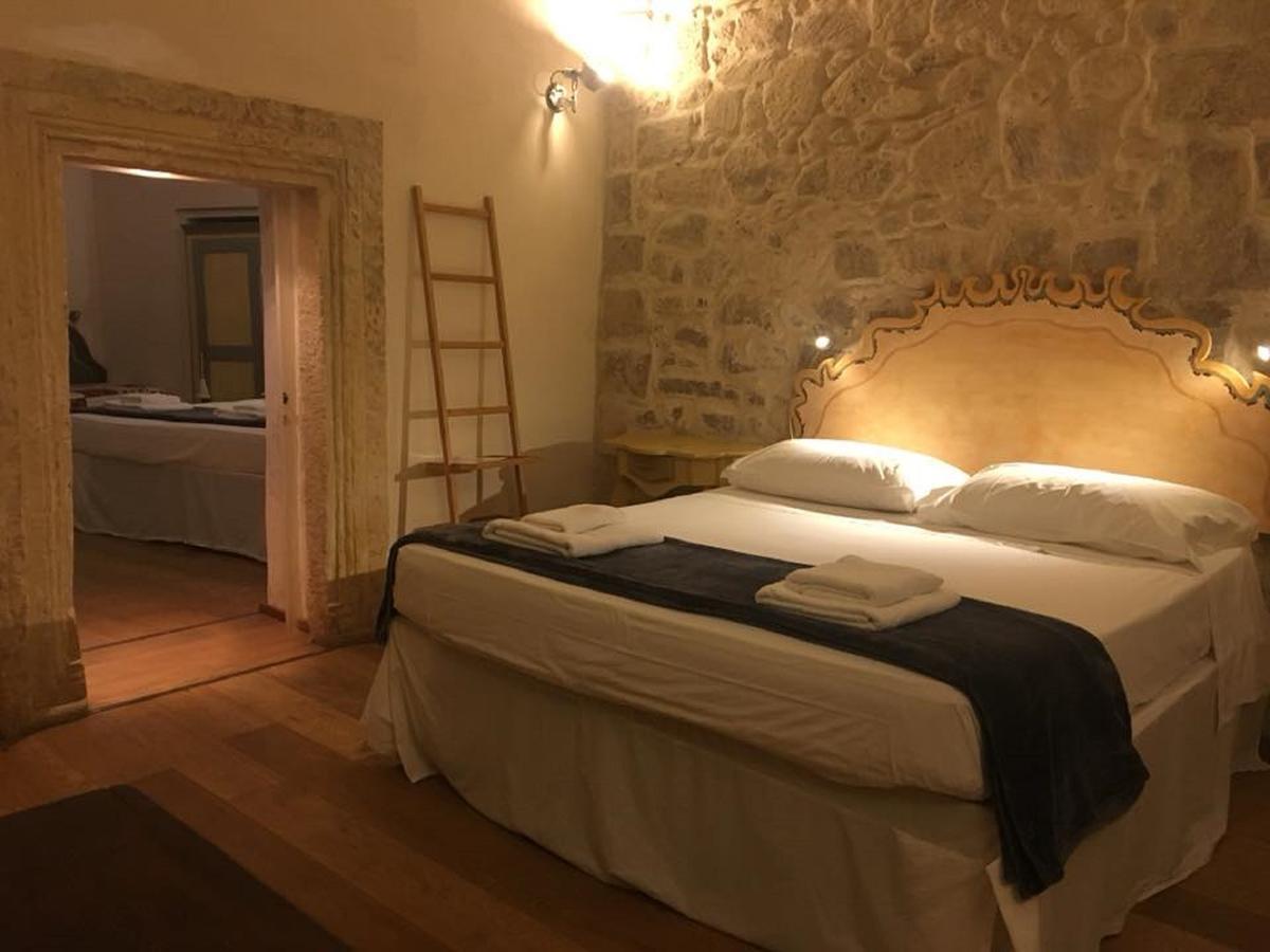 B&B Palazzo Gorgoni Λέτσε Δωμάτιο φωτογραφία
